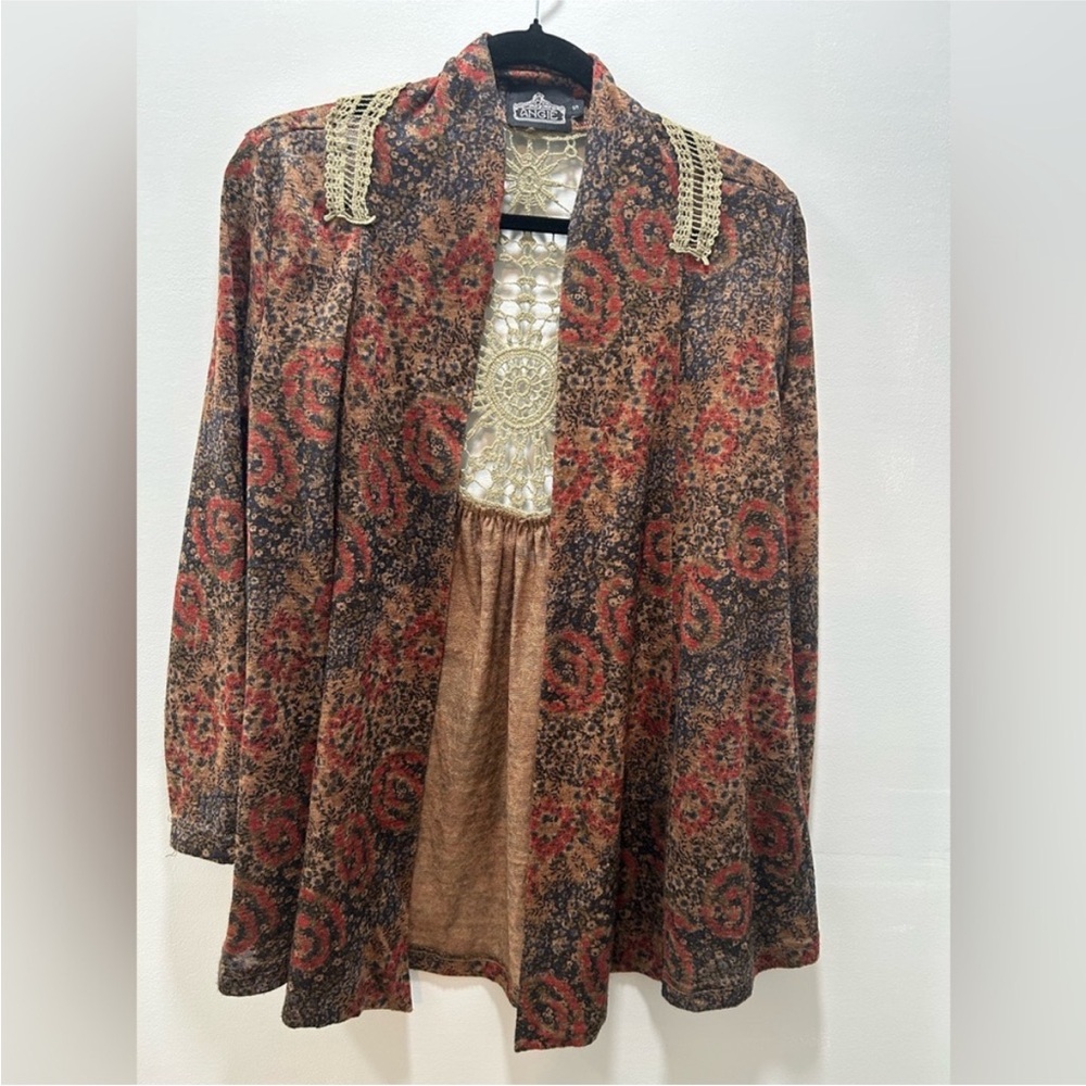 Angie Brown Floral Open Front Cardigan with Lace Details. Size Small - Picture 2 of 7